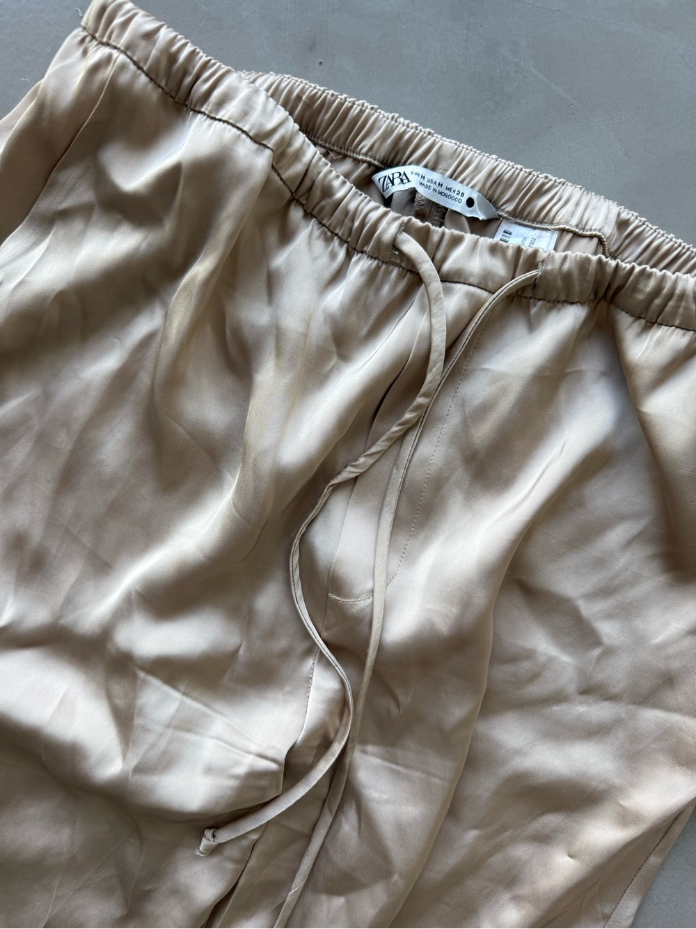 Zara cream beige satin tank and pants set - Picture 7 of 9